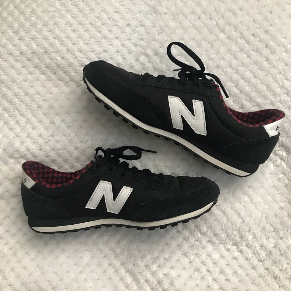 New Balance 410 Classic Sneakers